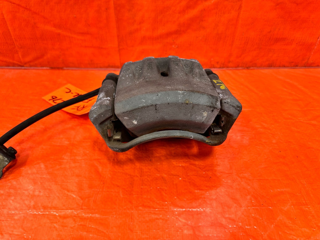 92 98 LEXUS SC300   PASSENGER RIGHT FRONT BRAKE CALIPER   OEM FACTORY #2769