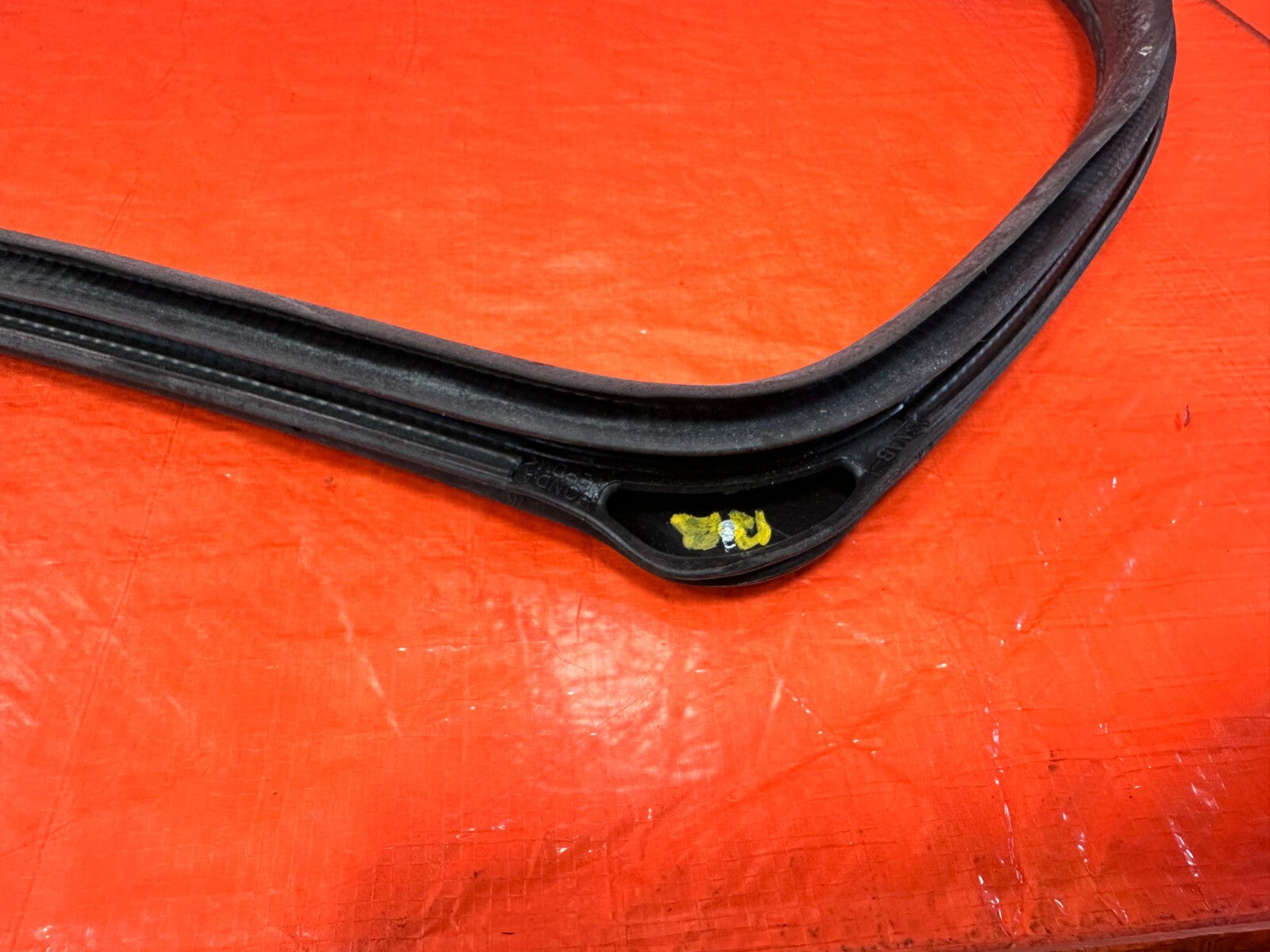06 11 CIVIC 4D SEDAN   PASSENGER RIGHT REAR DOOR TO CHASSIS OPEN TRIM   OEM #28212