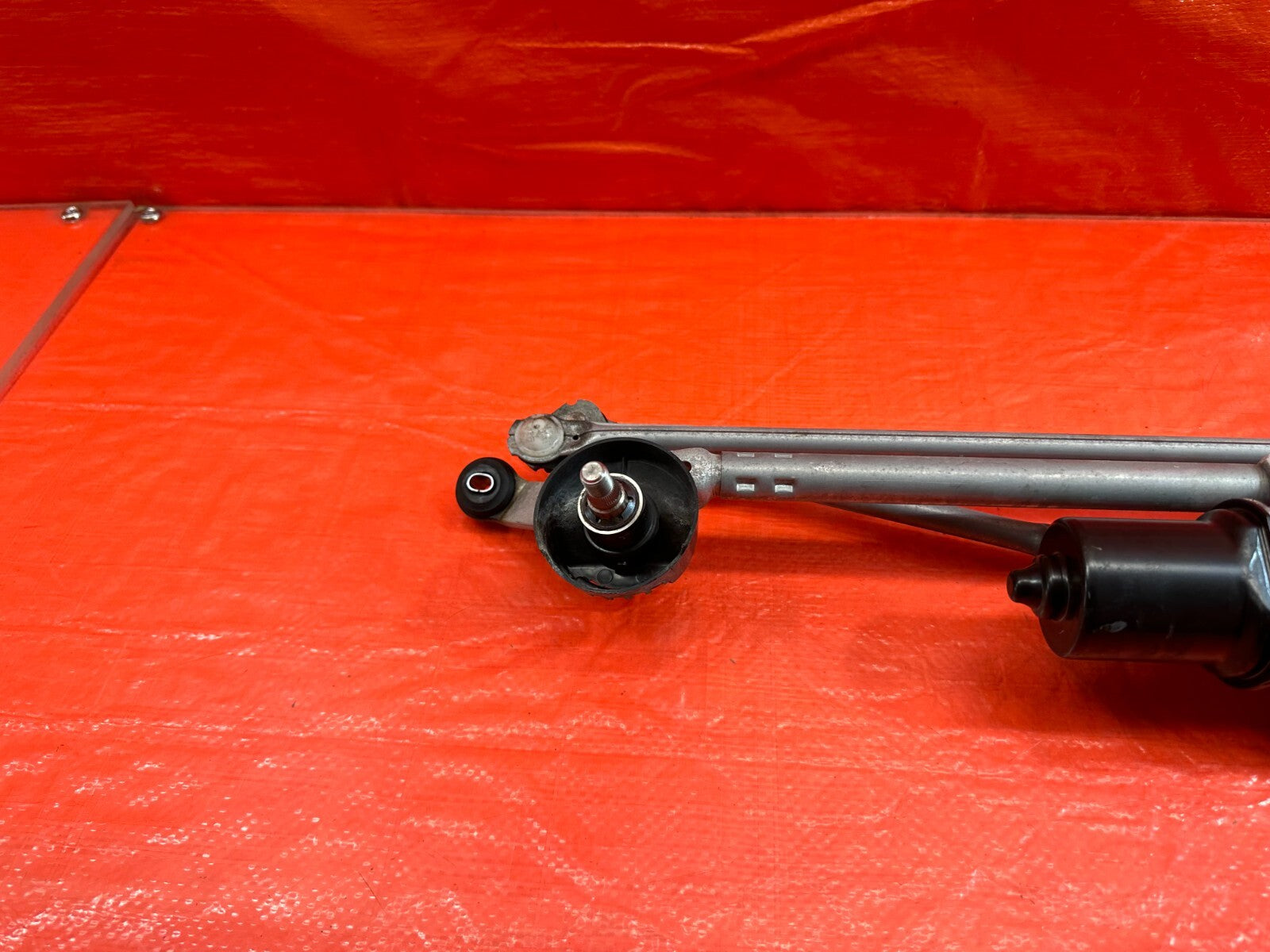 14 20 INFINITI Q50 Q60   WINDSHIELD WIPER MOTOR W/ LINKAGE   OEM FACTORY #1856