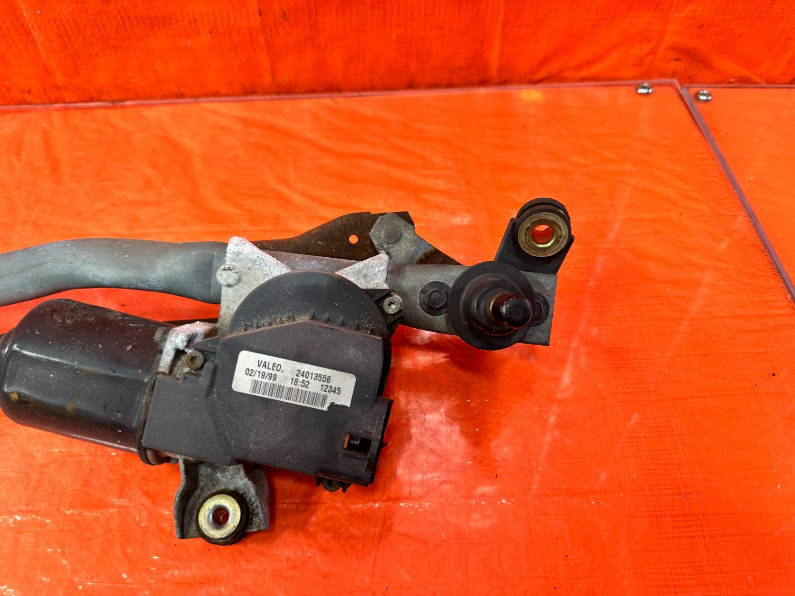 96 00 HONDA CIVIC   WINDSHIELD WIPER MOTOR AND WIPER LINKAGE COMBO   OEM #2841
