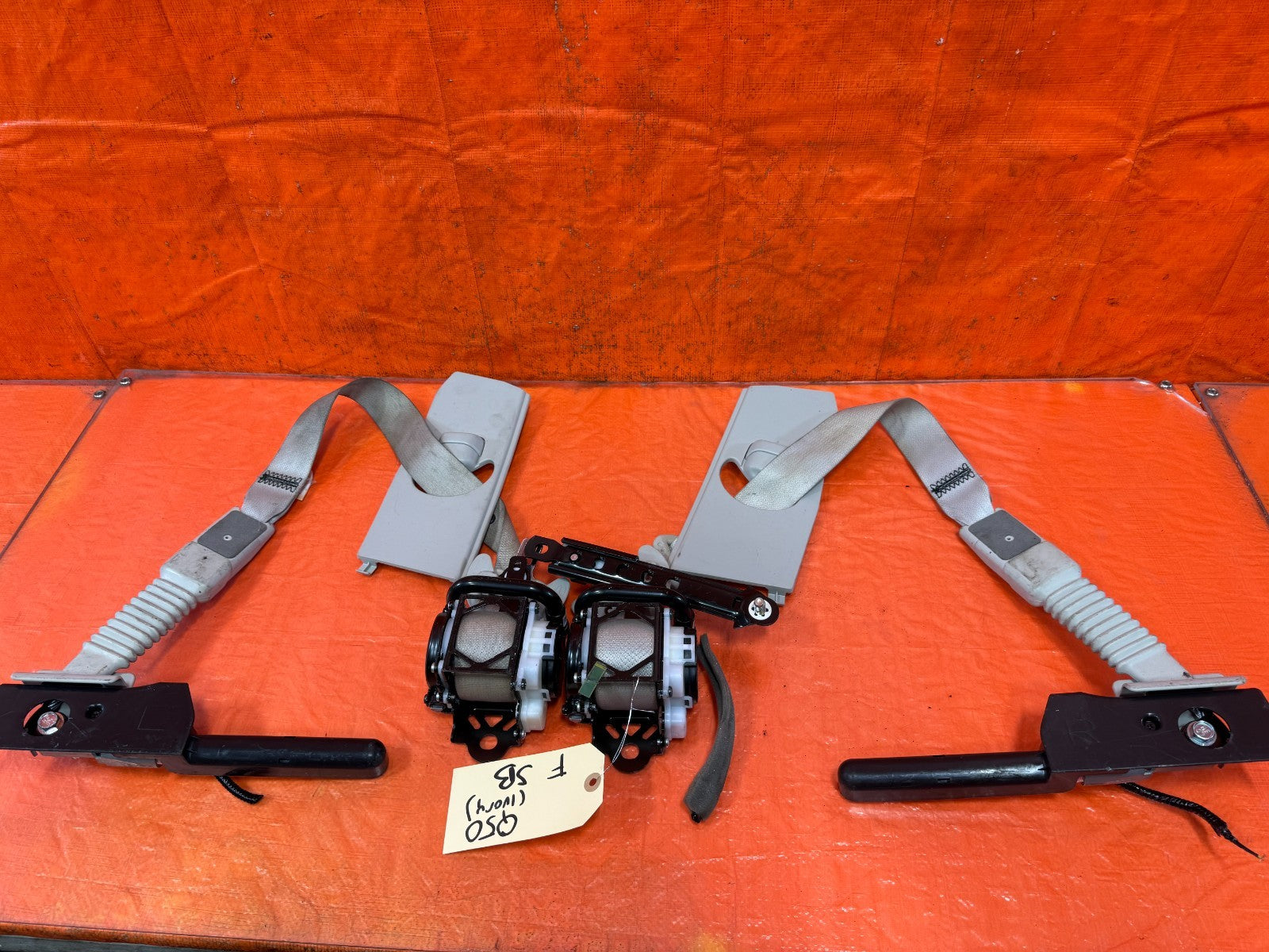 14 23 INFINITI Q50 LEFT & RIGHT FRONT SEAT BELTS SAFETY BELT TAN OEM FACTORY12