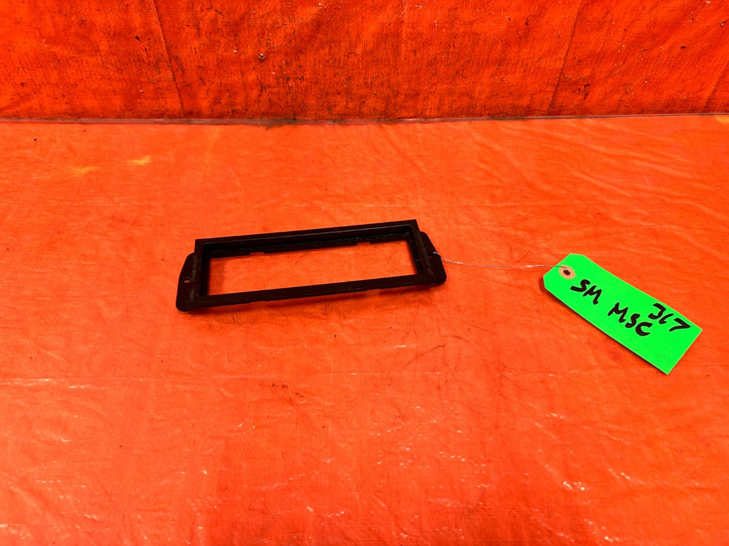 90 91 HONDA CIVIC HATCHBACK   RADIO PANEL TRIM 77233 SH3 A00 OEM 3170