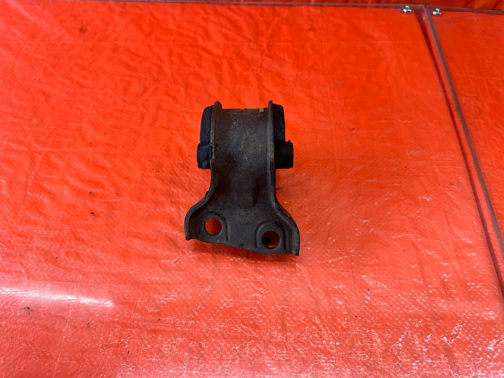 92 95 HONDA CIVIC   MANUAL   TRANSMISSION MOUNT   PASSENGER RIGHT   OEM #1996