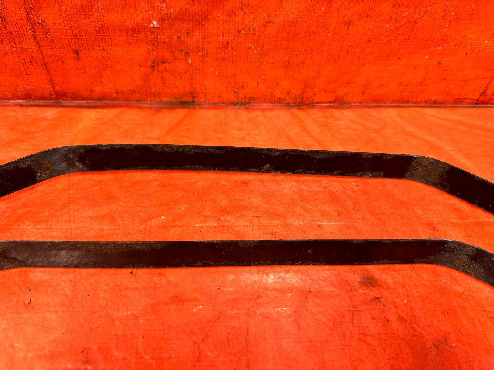 04 08 ACURA TSX   GASOLINE GAS FUEL TANK STRAP SET STRAPS SUPPORTS   OEM #3044