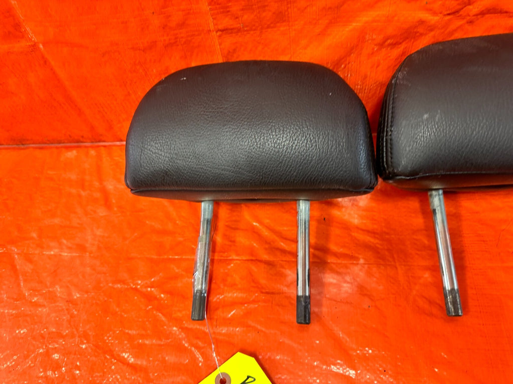 04 08 ACURA TSX   LEFT OR RIGHT   REAR SEAT   HEAD REST BLACK COLOR   OEM 2758