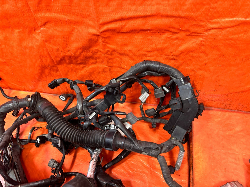 14 15 INFINITI Q60 CONVERTIBLE 3.7L VQ37 OEM MAIN ENGINE WIRE HARNESS A/T #3294