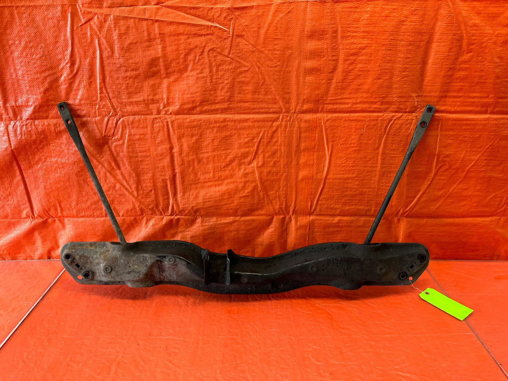 88 91 HONDA CRX   ENGINE MOTOR SUB FRAME CROSS MEMBER   FRONT PORTION   OEM #24311