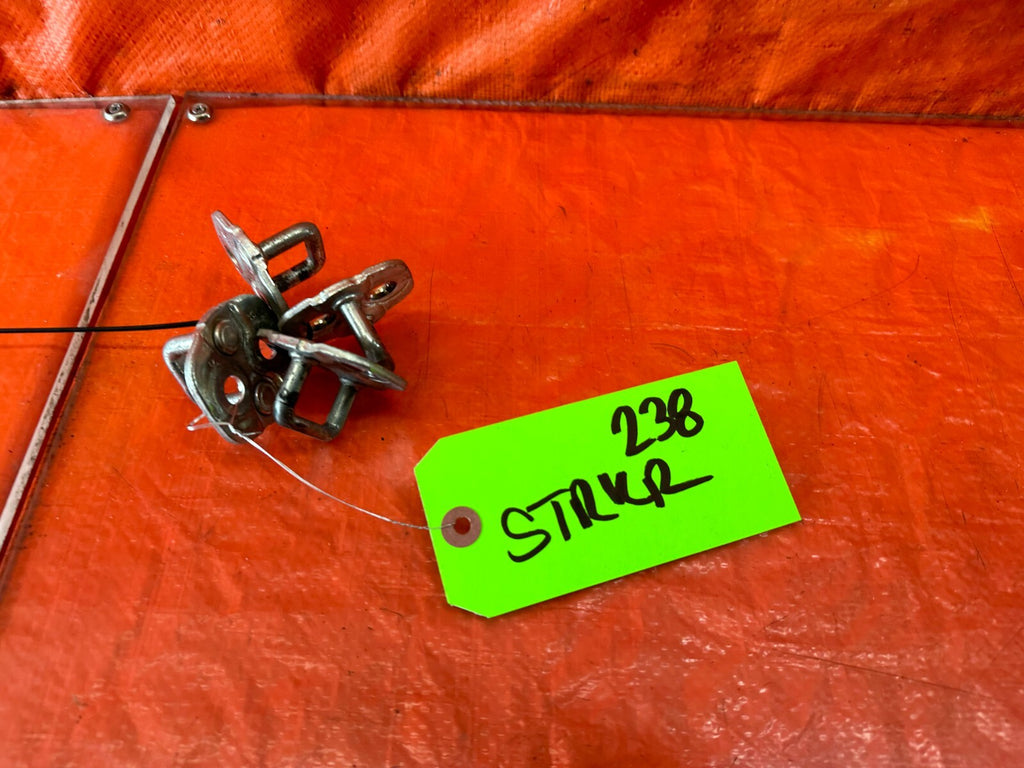 09 13 INFINITI G37 SEDAN   DOOR STRIKERS HOOK LATCH LOCK   OEM FACTORY #2381