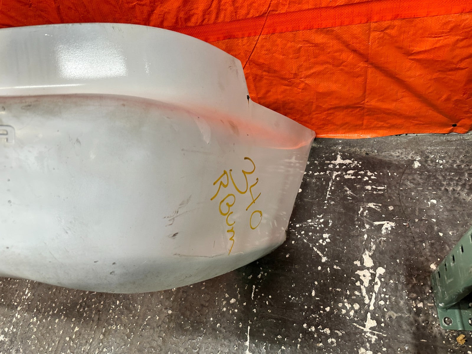 94-01 ACURA INTEGRA 4D SEDAN REAR BUMPER COVER ASSEMBLY OEM #3404