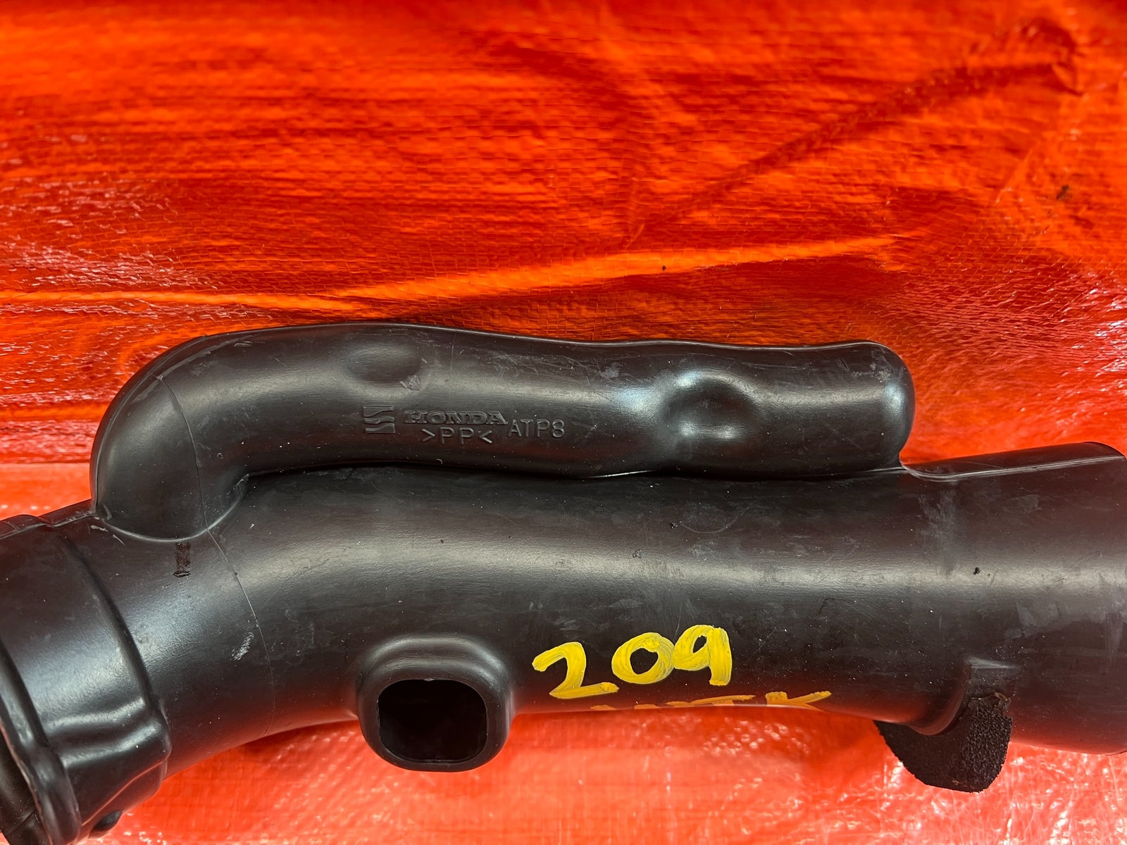 04 05 ACURA TSX   AIR INTAKE TUBE B   OEM PART # 17253 RBA 000   OEM #2097