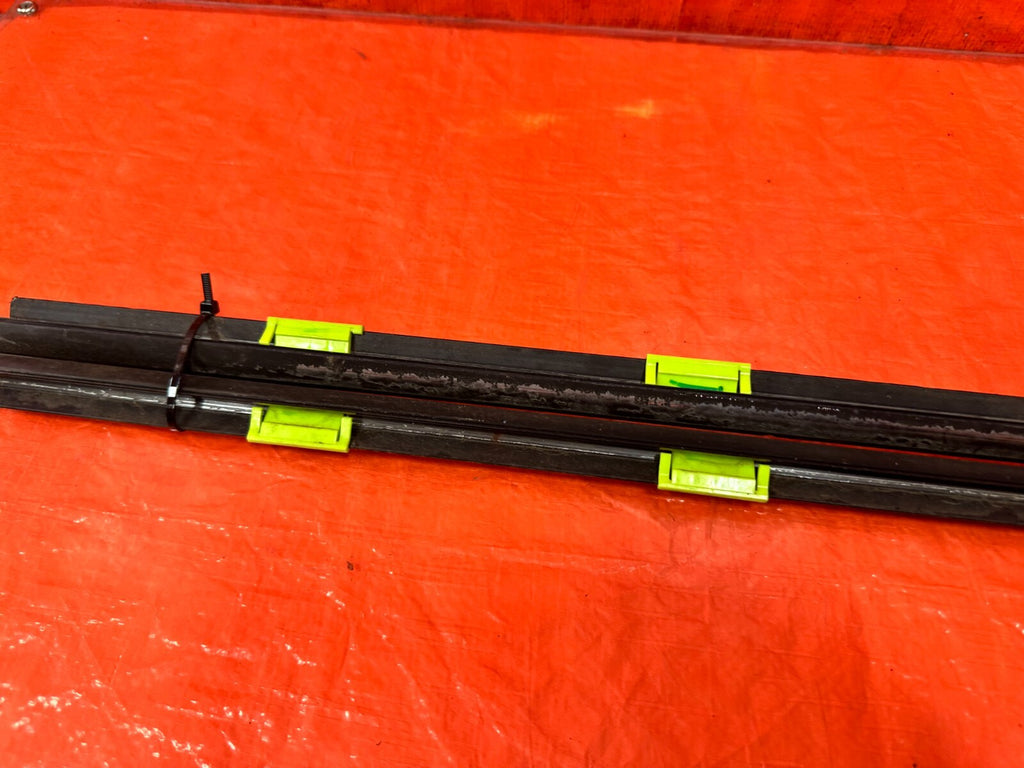 96 00 HONDA CIVIC COUPE HATCH EXTERIOR DOOR WINDOW GLASS TRIM SET LEFT RIGHT 2859