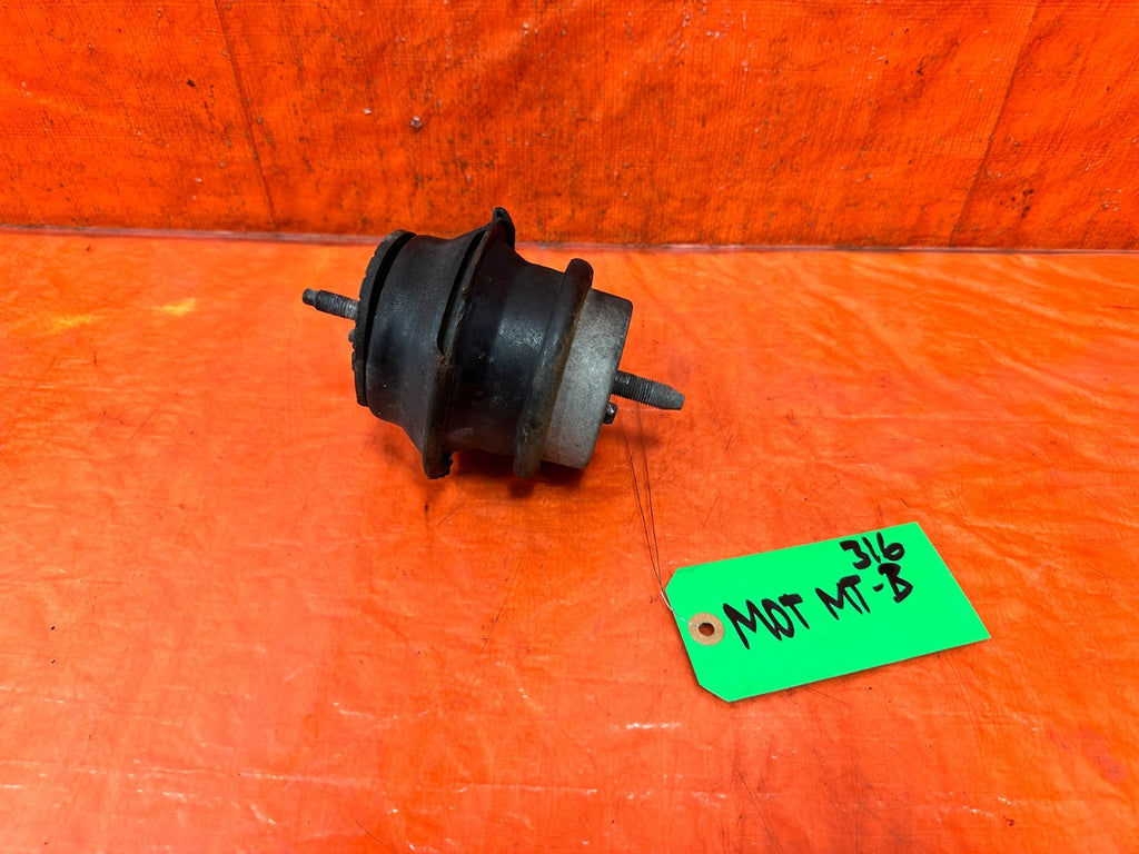 16 24 INFINITI Q50   3.0L AWD   ALL WHEEL DRIVER   ENGINE MOTOR MOUNT OEM 316 10