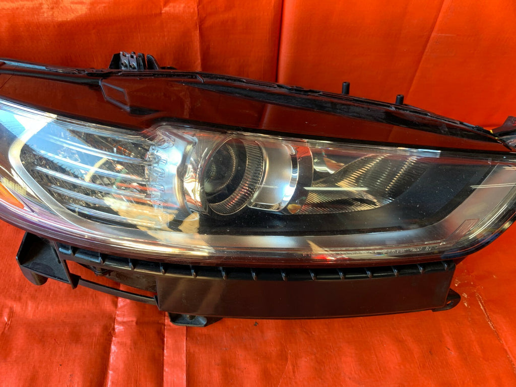 OEM 2014 2015 2016 FORD FUSION   PASSENGER RIGHT HEADLIGHT HEADLAMP   HALOGEN5