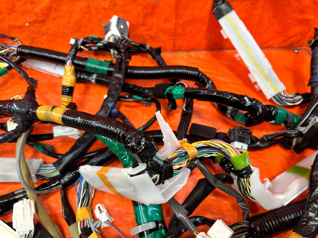 09 11 MAZDA RX8 RX 8   FF61 67 050F   WIRE HARNESS WIRING HARNESS   INTERIOR 30315