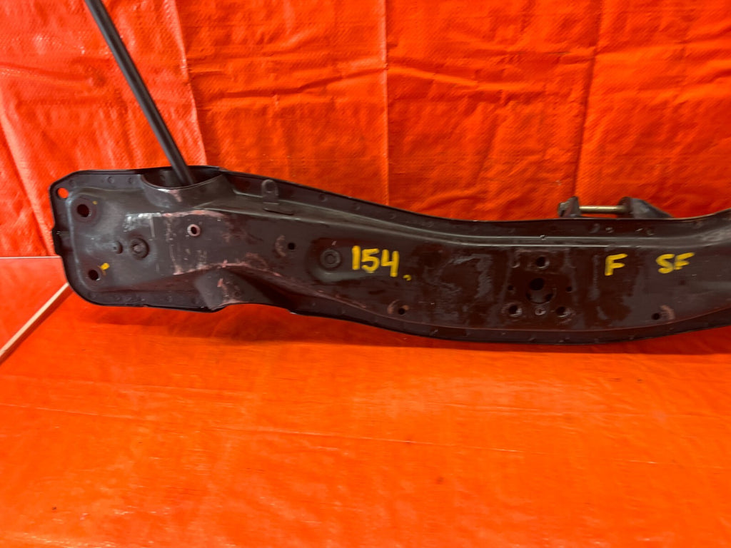 90 91 ACURA INTEGRA   FRONT SUB FRAME   FRONT RADIATOR SUPPORT PORTION OEM #1546