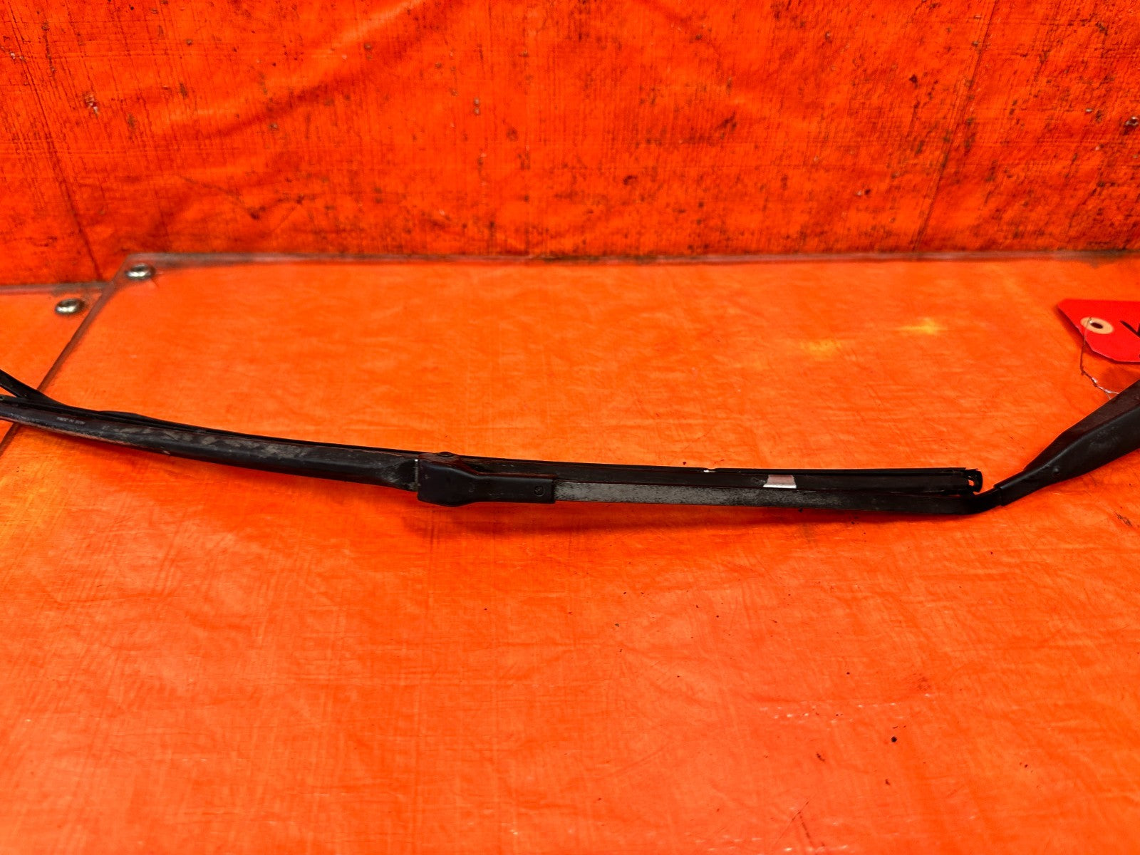 90 91 HONDA CIVIC HATCHBACK   REAR HATCH WIPER ARM   OEM 3255