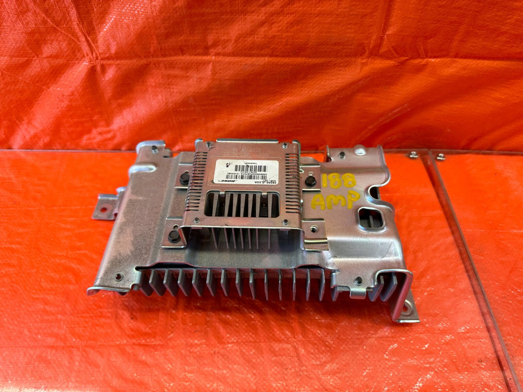 08 15 INFINITI G37 & Q60   2D COUPE   COMPLETE FACTORY BOSE AMPLIFIER   OEM #1884