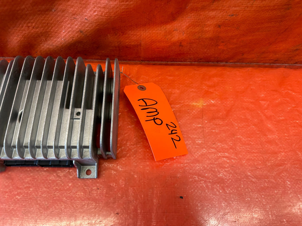 17 20 INFINITI Q50   RED SPORT 400 MODEL   BOSE AUDIO AMPLIFIER AMP   OEM #2421
