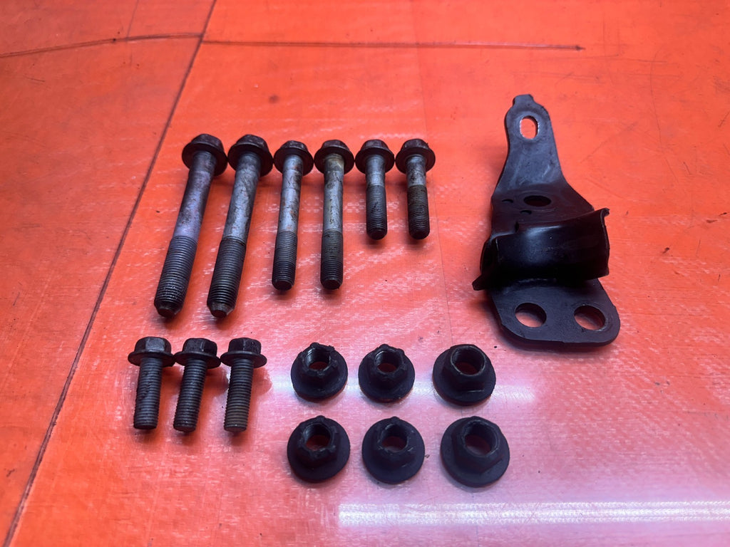 14-15 INFINITI Q50 FRONT LOWER CONTROL ARM BOLTS HARDWARE OEM #3445