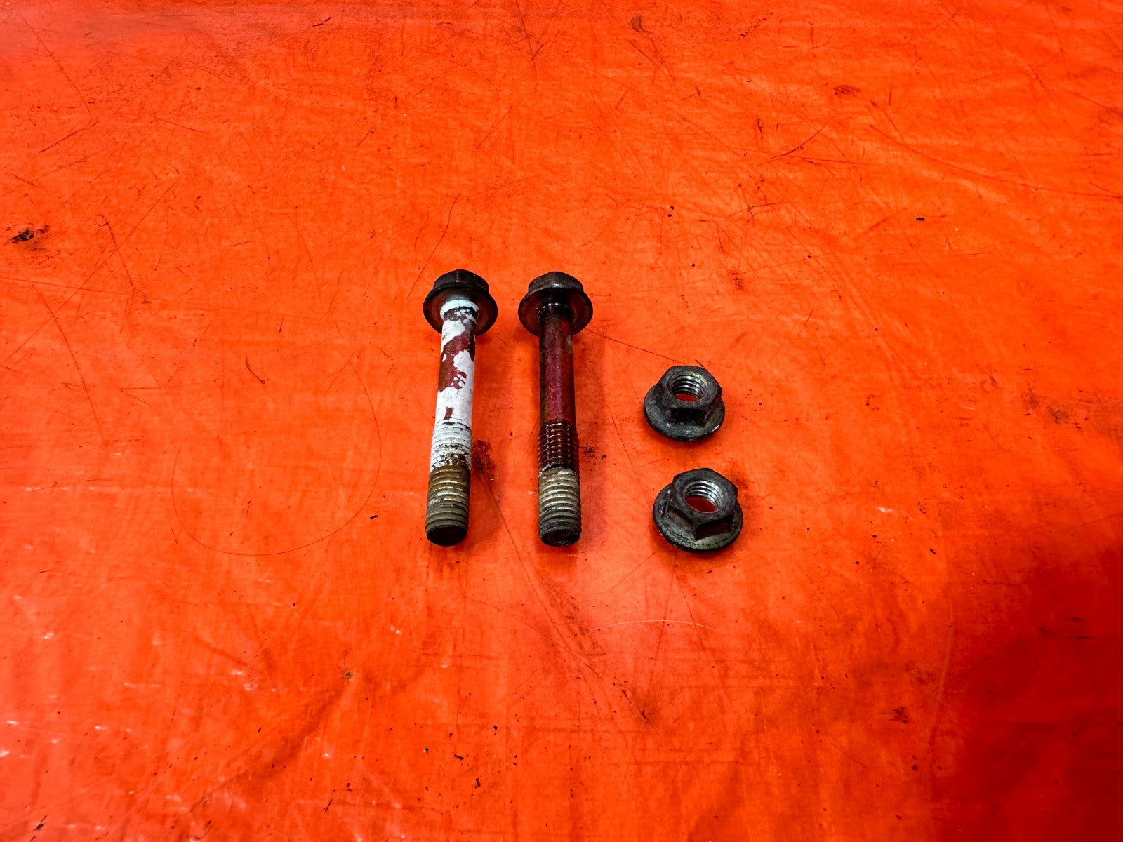 04 08 ACURA TSX   K24A2 THROTTLE BODY BOLTS HARDWARE   OEM #3122