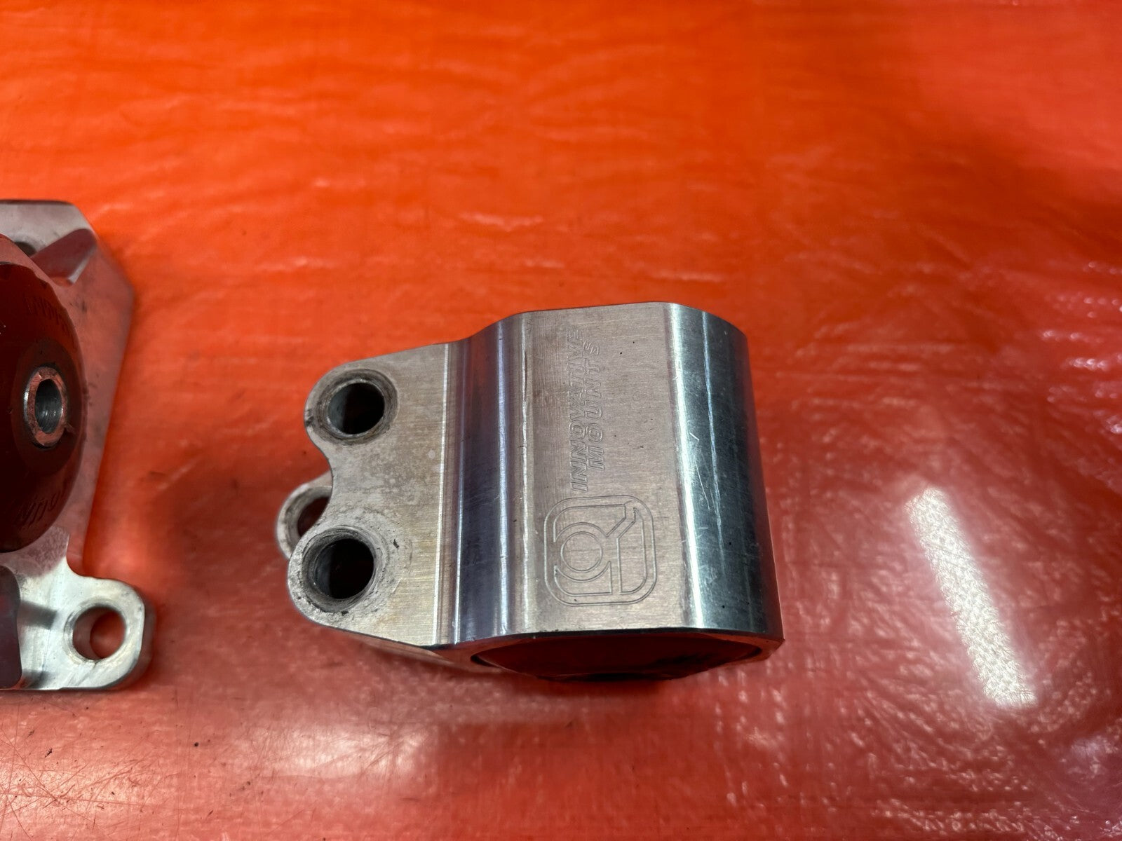 92 95 HONDA CIVIC   INNOVATIVE MOTORSPORTS MOTOT MOUNTS   RED INSERT   #2351