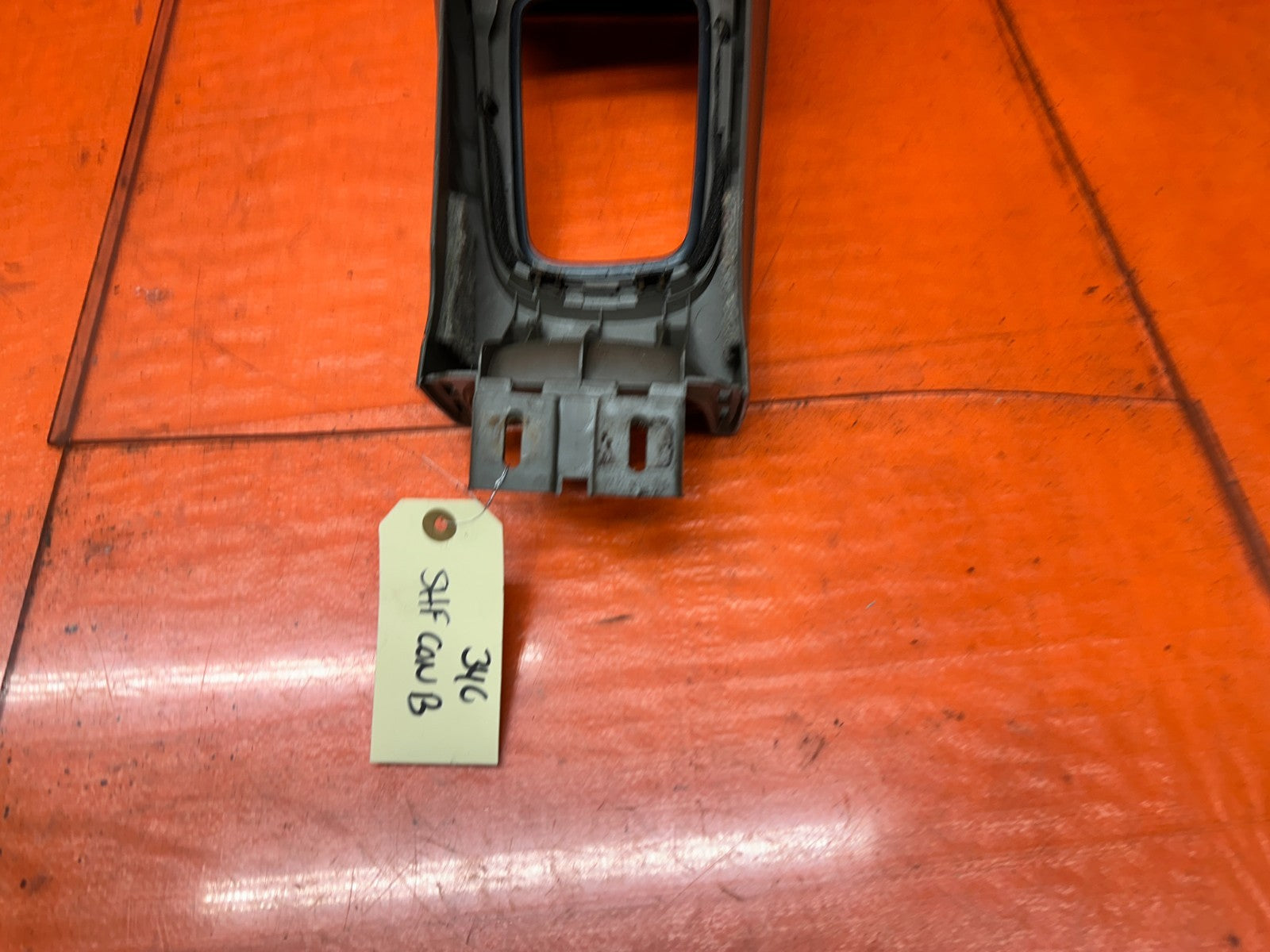 94-01 ACURA INTEGRA AUTOMATIC CENTER SHIFTER CONSOLE BEZEL OEM #34016