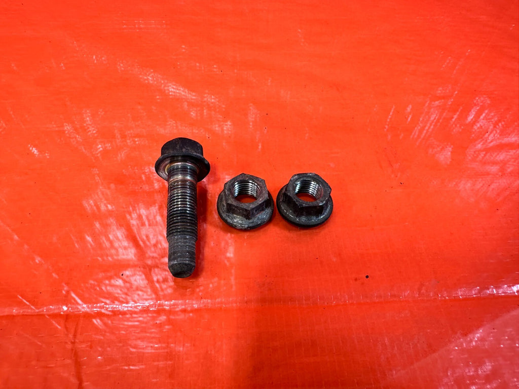 97 01 HONDA PRELUDE   H22 H22A   POST MOUNT BOLTS HARDWARE INCOMPLETE !!!! 2630