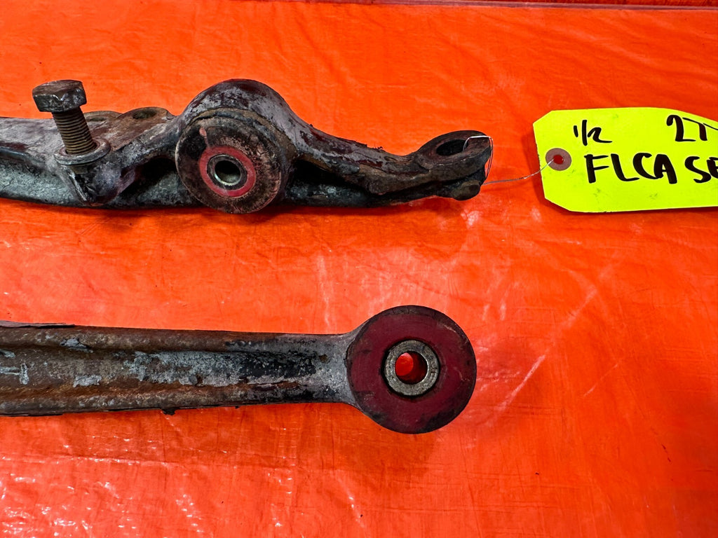 88 91 HONDA CRX   FRONT LOWER CONTROL ARM SET   LEFT & RIGHT ARMS    OEM #2771