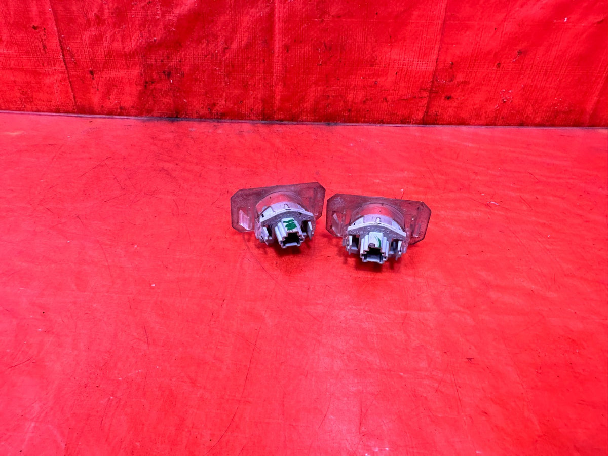 06-11 CIVIC 4D SEDAN - LICENSE PLATE LIGHT LAMP LIGHTS LAMPS  OEM FACTORY #3001
