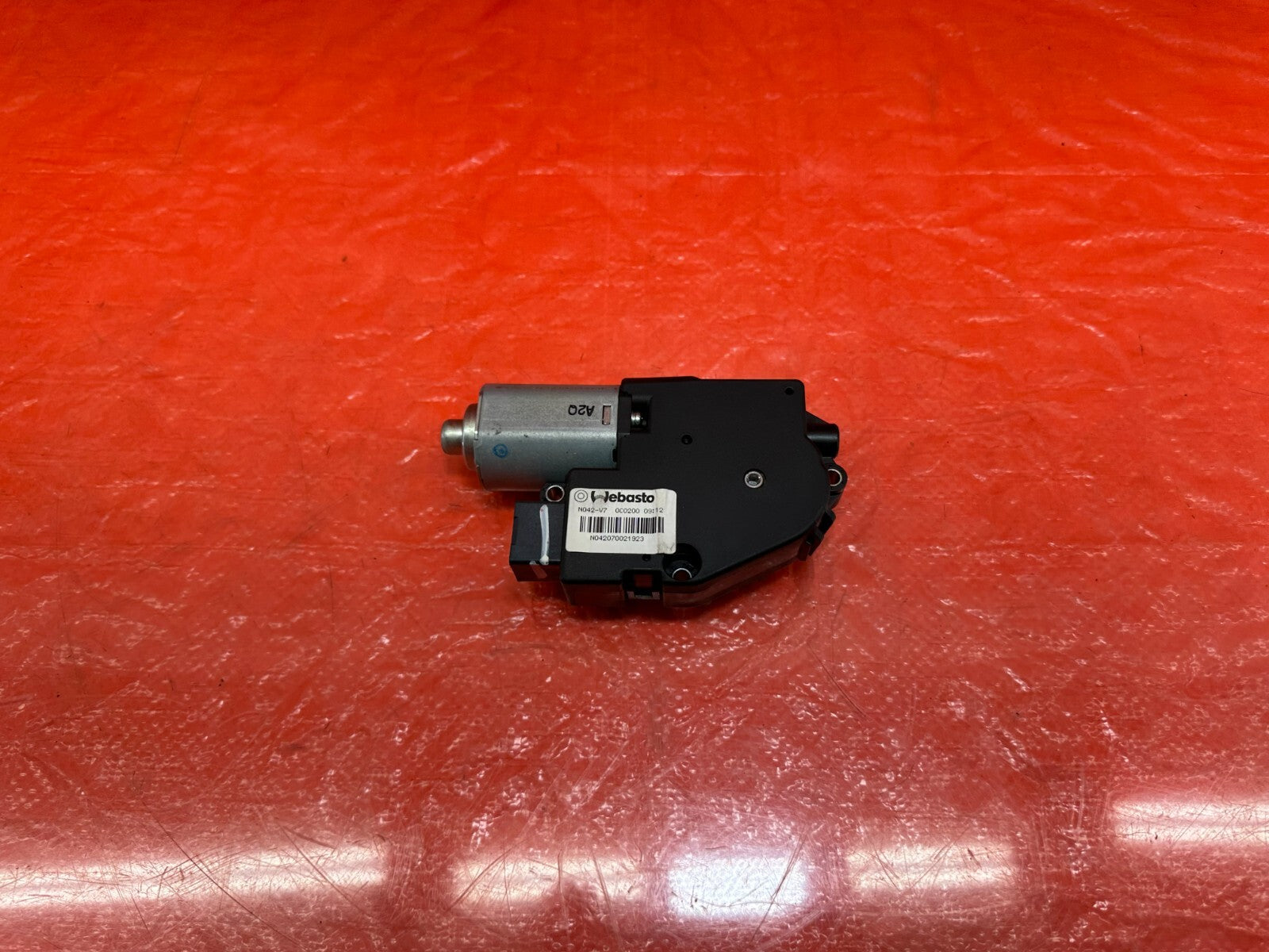 08 15 INFINITI G37 2D COUPE   SUNROOF MOONROOF SLIDING ROOF   MOTOR   OEM #2078