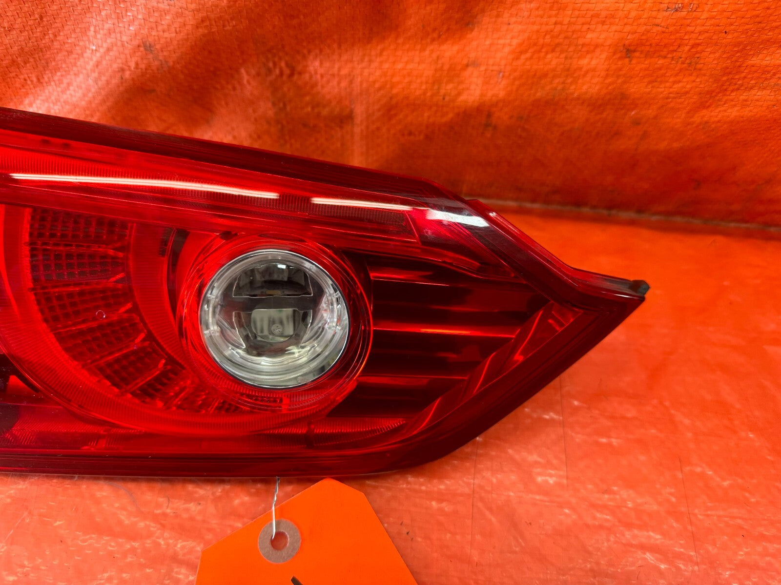 14 15 INFINITI Q50   DRIVER LEFT TRUNK MOUNTED   INNER TAIL LIGHT LAMP OEM #2423