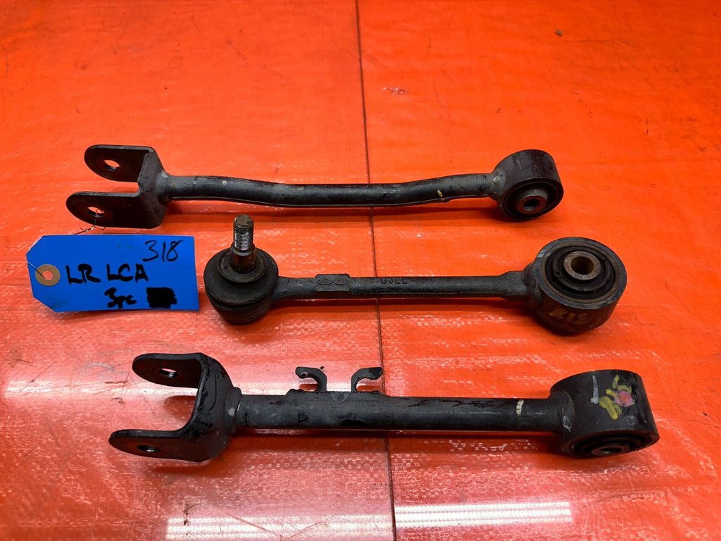 13 16 HYUNDAI GENESIS COUPE   DRIVER LEFT REAR LOWER CONTROL ARMS    OEM 318 18