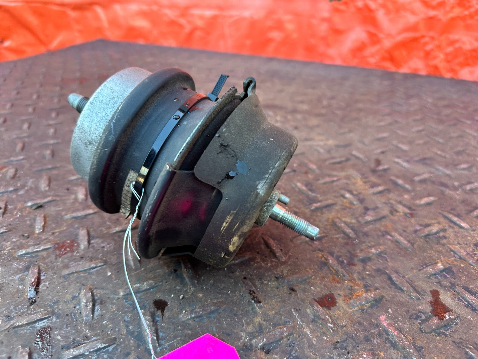 09 13 INFINITI   G37 2D COUPE   RWD   ENGINE MOTOR MOUNT LEFT OR RIGHT OEM #2782