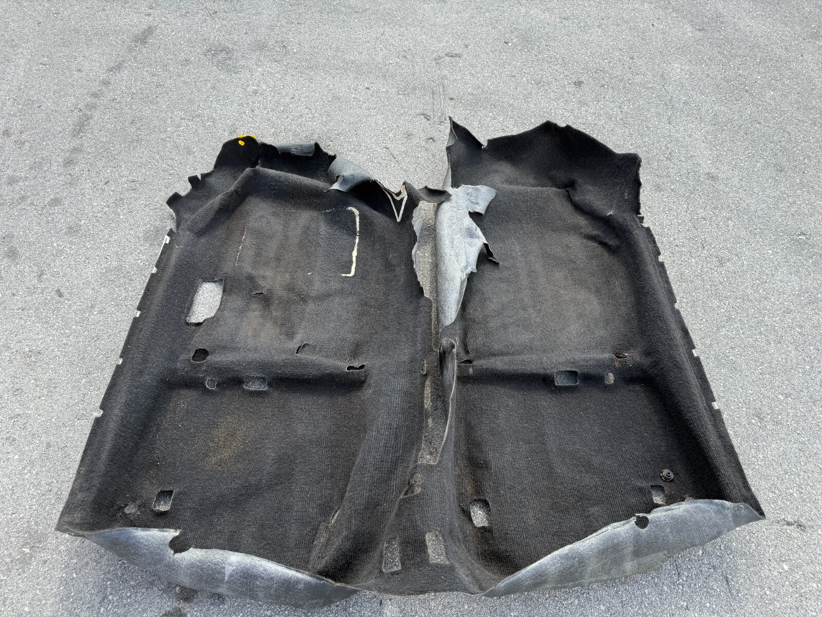 93 97 HONDA DEL SOL   INTERIOR FLOOR CARPET RUG MAT   BLACK IN COLOR   OEM #2951