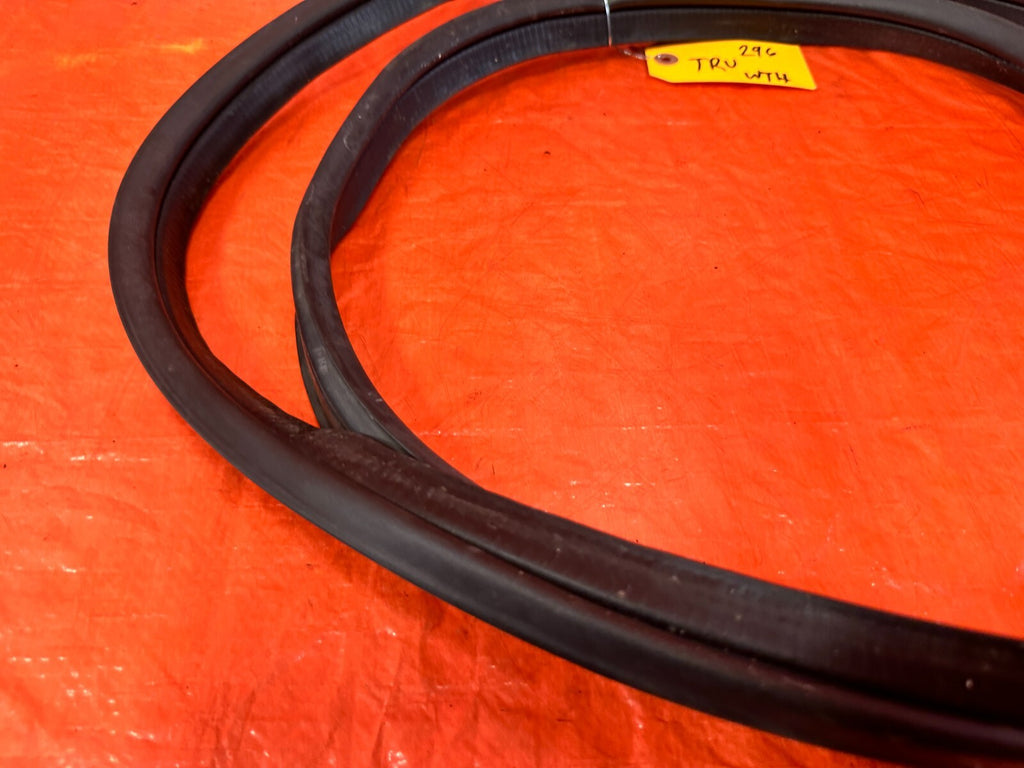 14 20 INFINITI Q50   REAR TRUNK WEATHER STRIP GASKET SEAL   OEM #2965