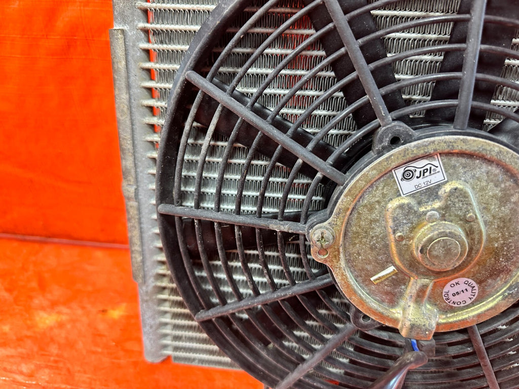 88 91 HONDA CRX   B SERIES 1/2 STYLE AIR CONDITIONING AC CONDENSER & SLIM FAN9