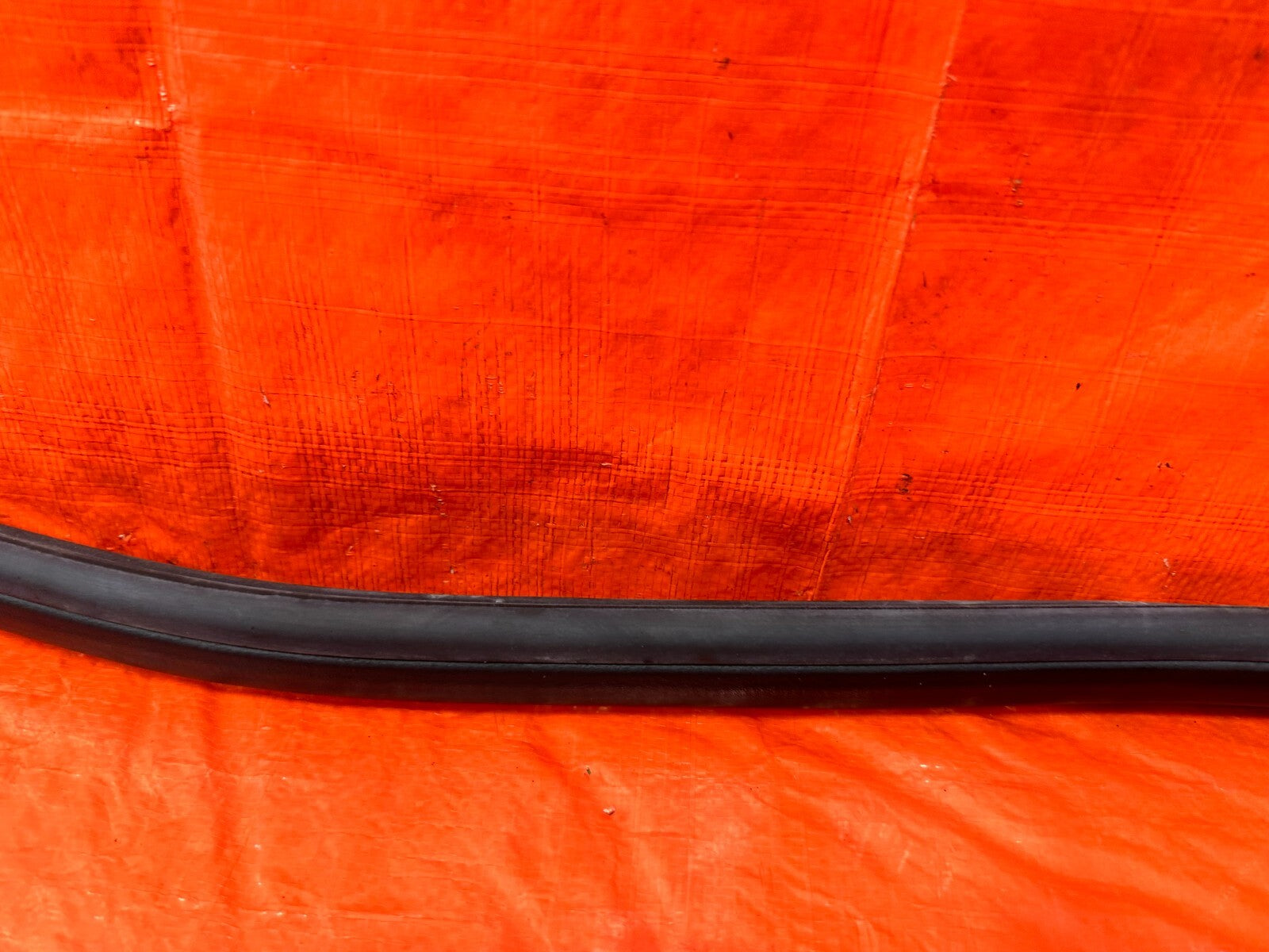 04 08 ACURA TSX   LEFT REAR   DOOR TO CHASSIS WEATHER STRIP OPEN TRIM OEM #27514