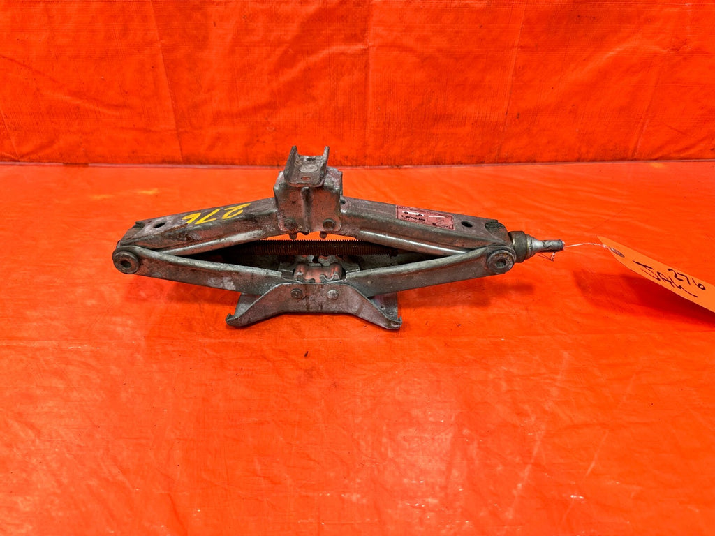 92 93 LEXUS SC300   SPARE TIRE PANTOGRAPH / SCISSOR JACK   OEM FACTORY #2766