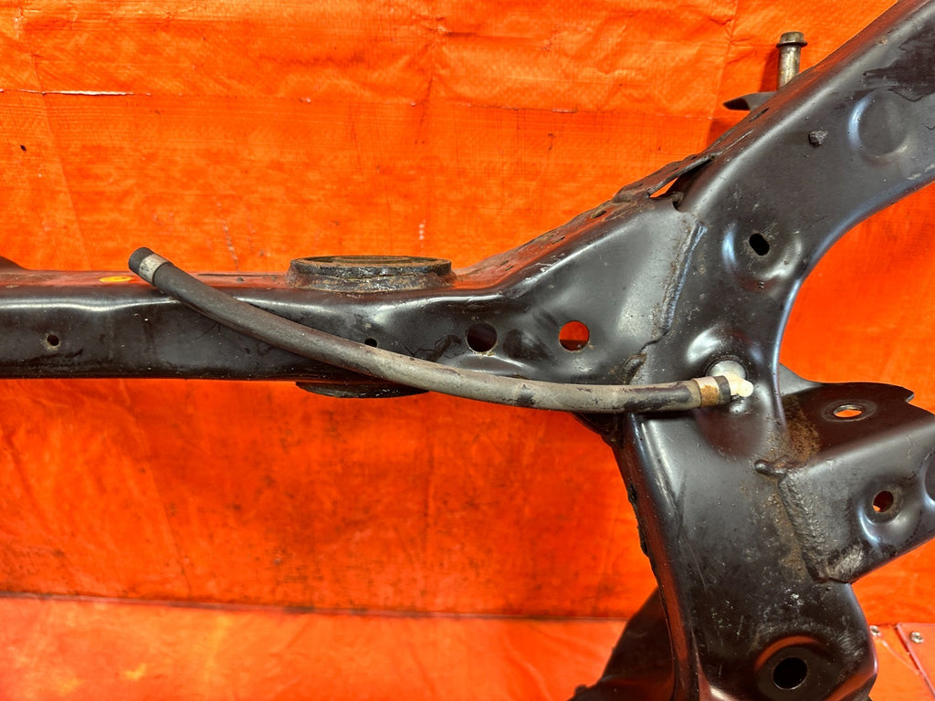 08 15 INFINITI G37 COUPE & CONVERTIBLE   REAR SUBFRAME CROSSMEMBER K FRAME   32919