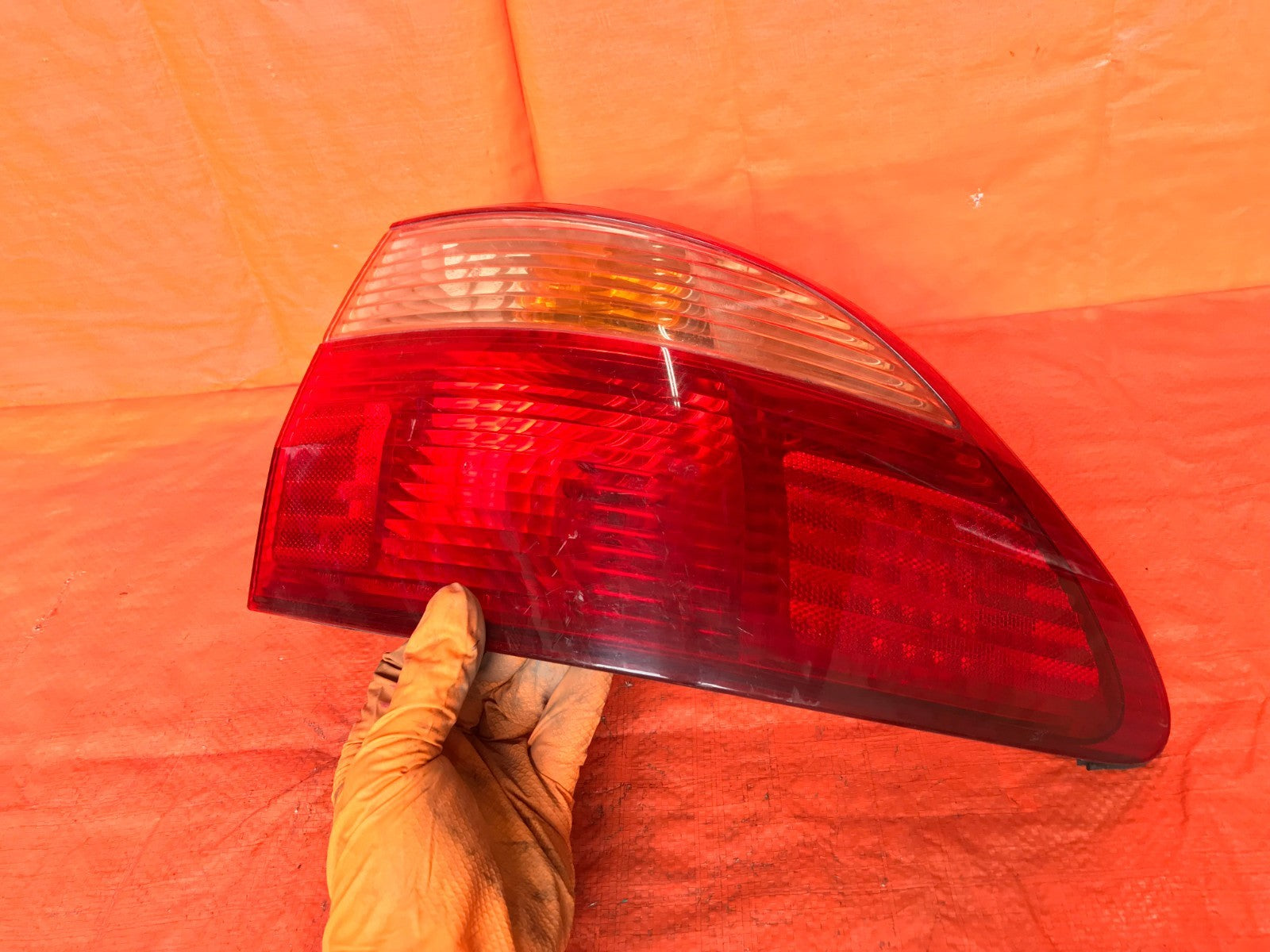 OEM 1998 98 HONDA ACCORD SEDAN PASSENGER RIGHT OUTER TAIL LIGHT LAMP R RH 4 4D3