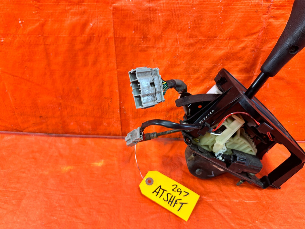 96 00 HONDA CIVIC   AUTOMATIC SHIFTER GEAR SELECTOR   OEM FACTORY OE #2971