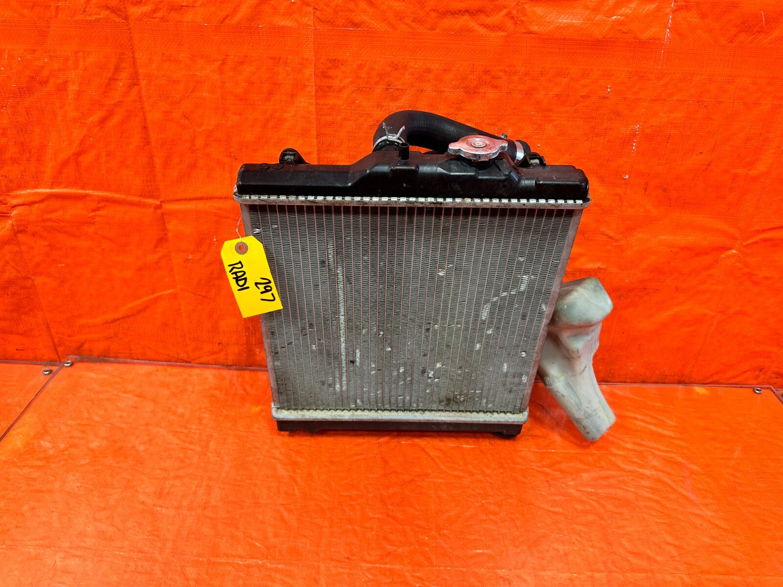 93 97 HONDA DEL SOL 92 00 CIVIC   RADIATOR W/ FAN & HOSES   OEM #2970