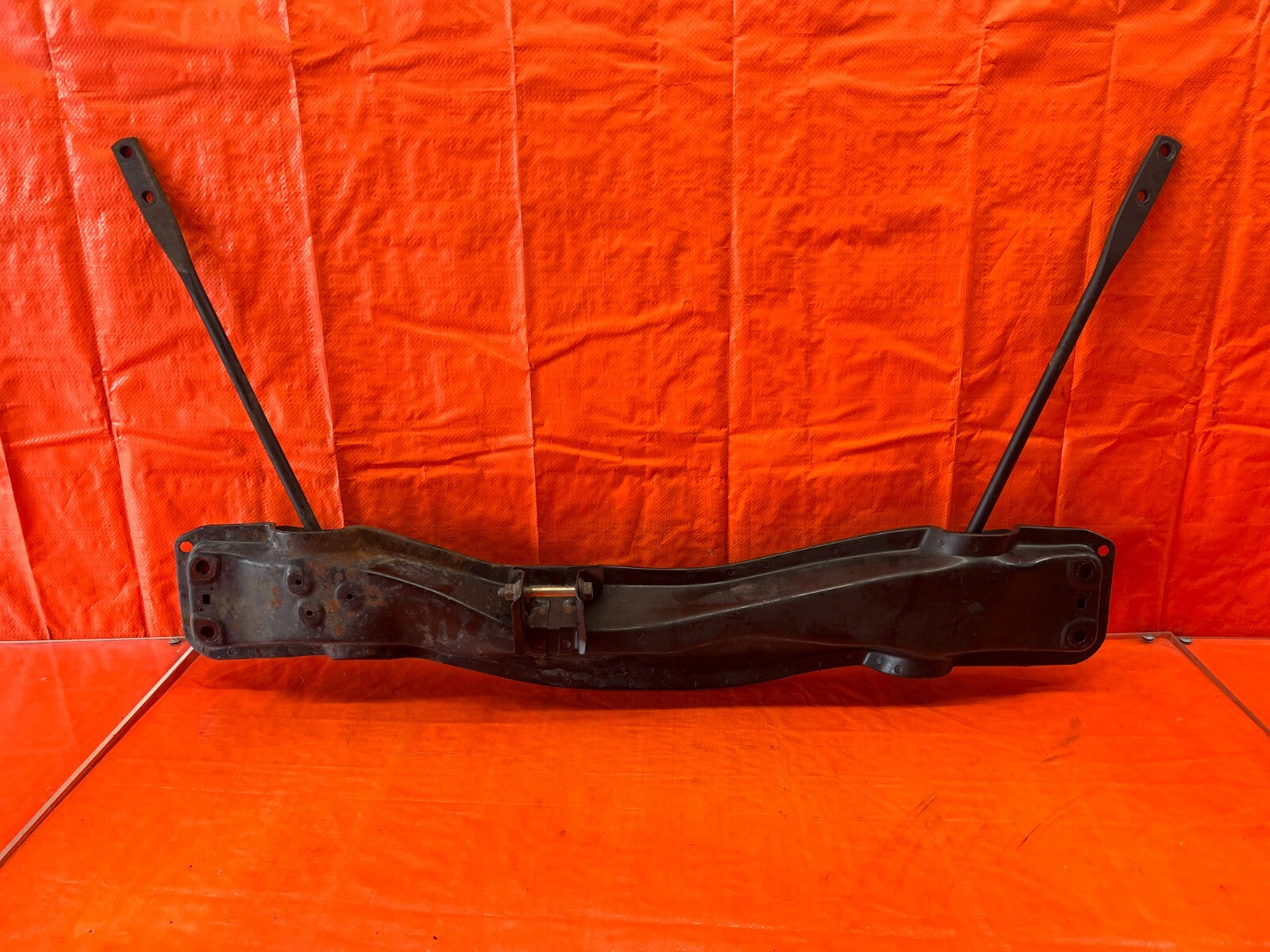 90 91 ACURA INTEGRA   FRONT SUB FRAME   FRONT RADIATOR SUPPORT PORTION OEM #15414
