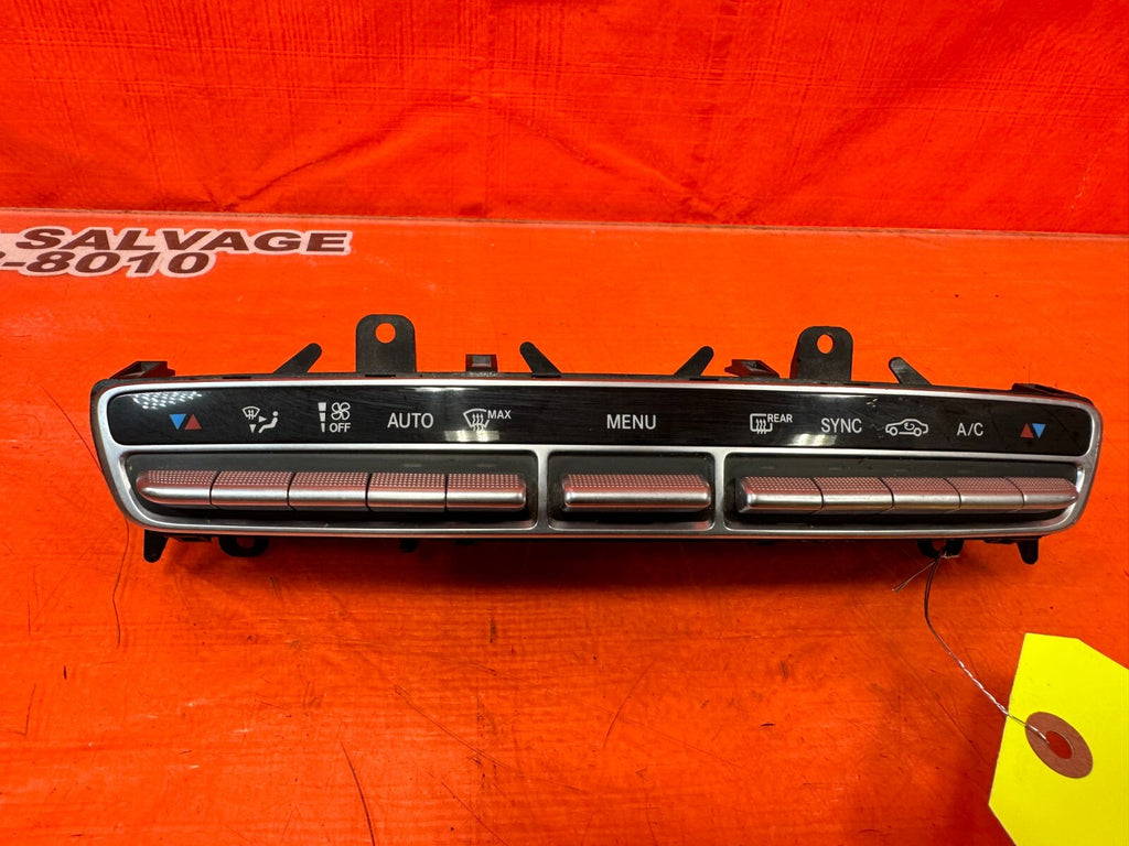 MERCEDES BENZ C CLASS W205 AIR CONDITIONING AC HEATER CLIMATE CONTROL A2059058104