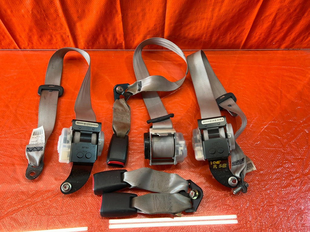 07 08 ACURA TL TYPE S   REAR SEAT BELT SET   LEFT & RIGHT SEAT BELTS GRAY   OEM 11