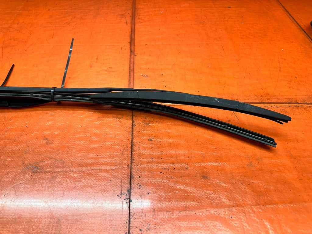 14-15 INFINITI Q50 3.7L AWD WINDSHIELD WIPER ARMS LEFT RIGHT SET PAIR OEM #34511