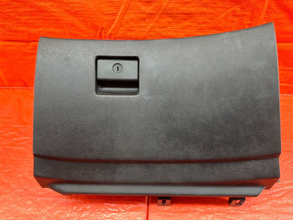 08 15 INFINITI G37 & Q60   2D COUPE   GLOVE BOX DASH BOARD TRIM PANEL   OEM #2076