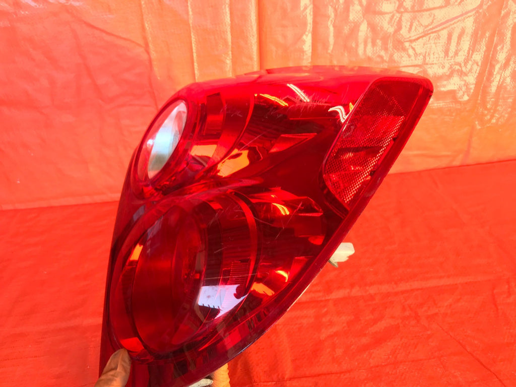 OEM 2013 2014 2015 CHEVROLET EQUINOX PASSENGER RIGHT TAIL LIGHT LAMP 13 14 15 5