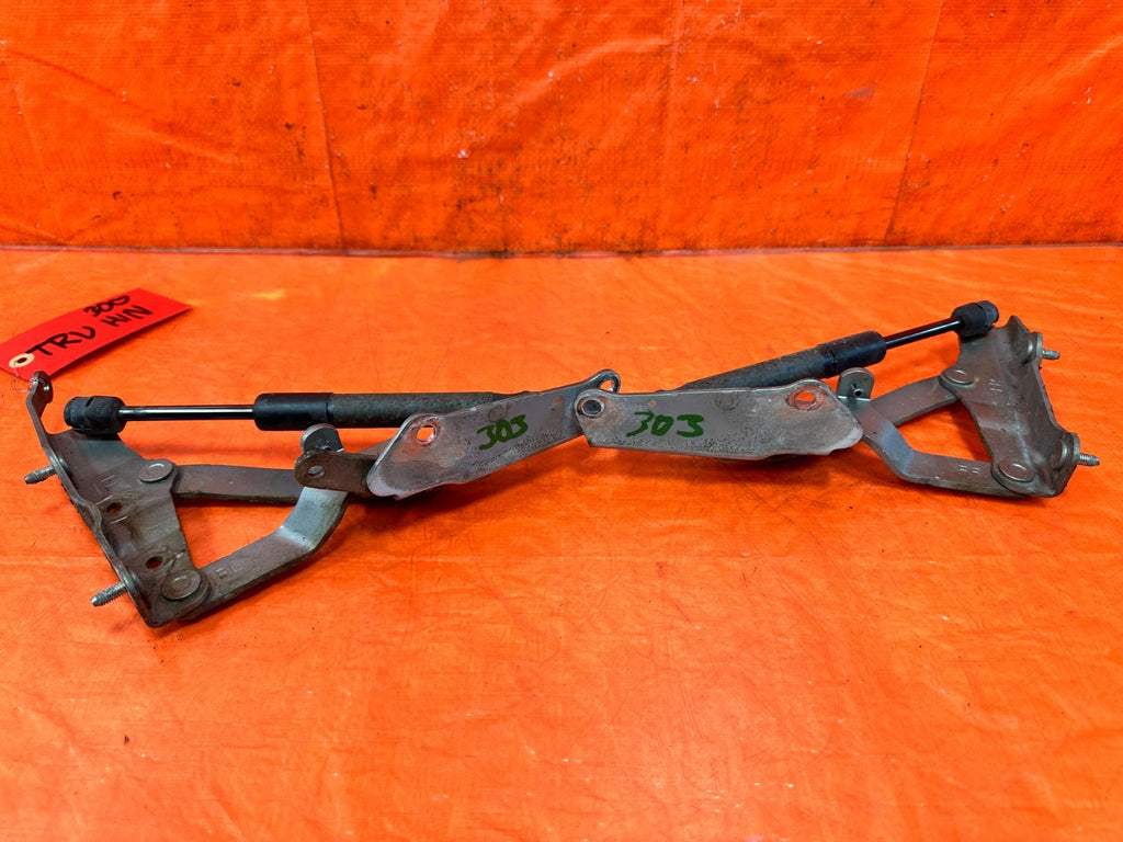 04 11 MAZDA RX8 RX 8   TRUNK HINGE SET   LEFT AND RIGHT HINGES W/ SHOCKS OEM 3033
