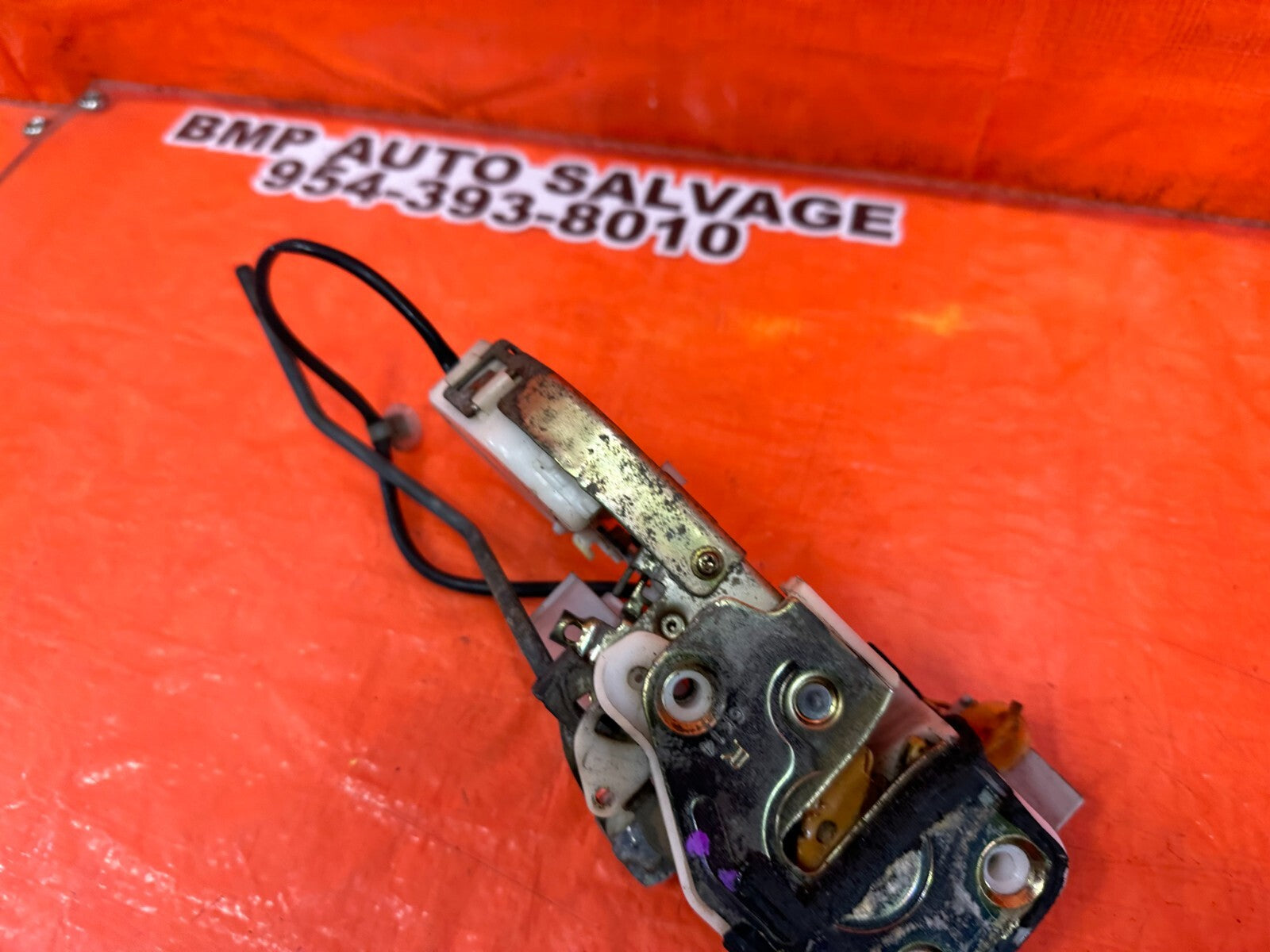 97 01 HONDA PRELUDE   PASSENGER RIGHT FRONT DOOR LOCK ACTUATOR   OEM #2595